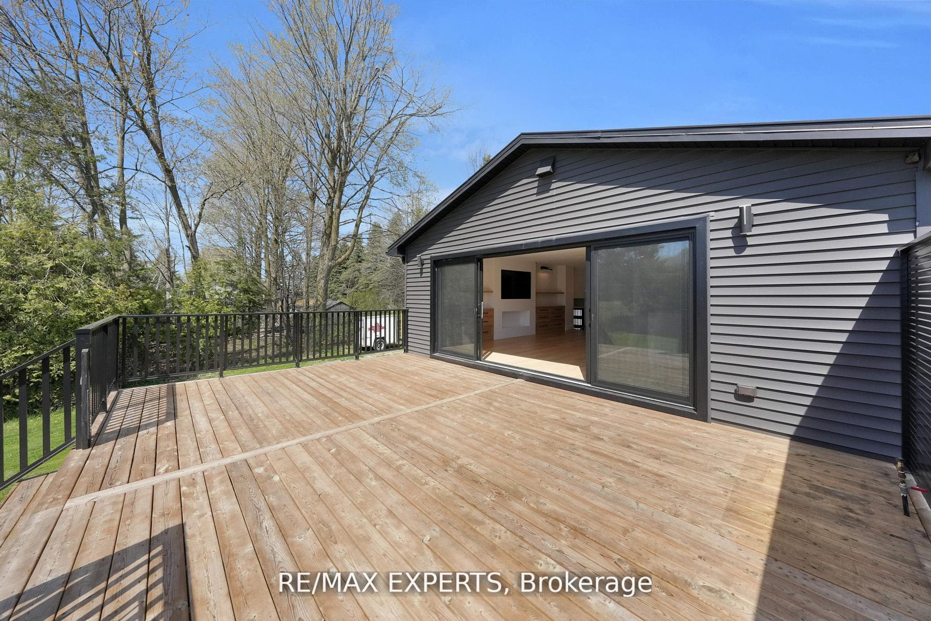 253 Spencer Avenue photo 45