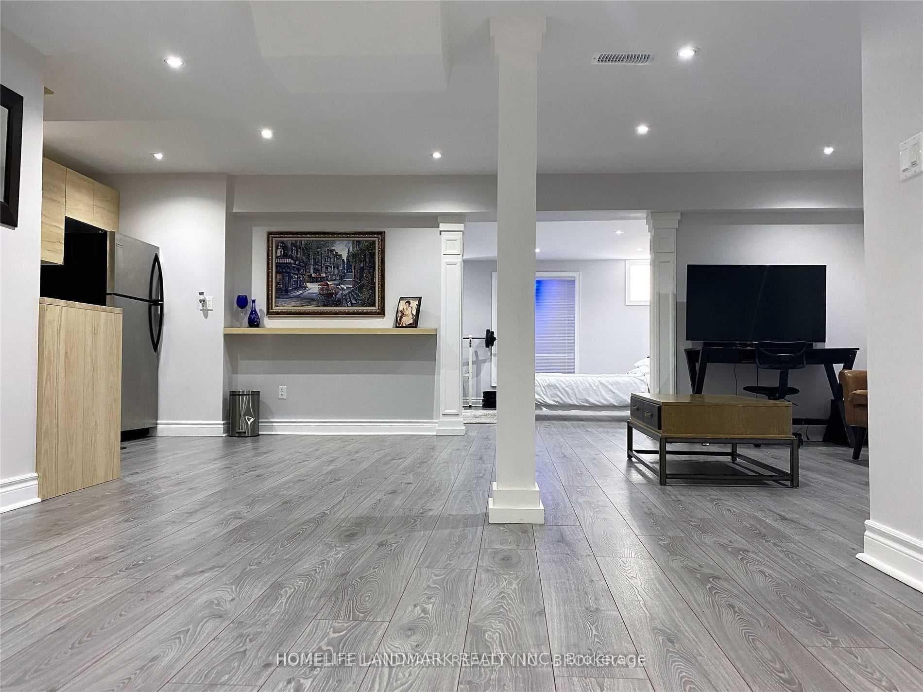 65 Sharplin Drive photo 27