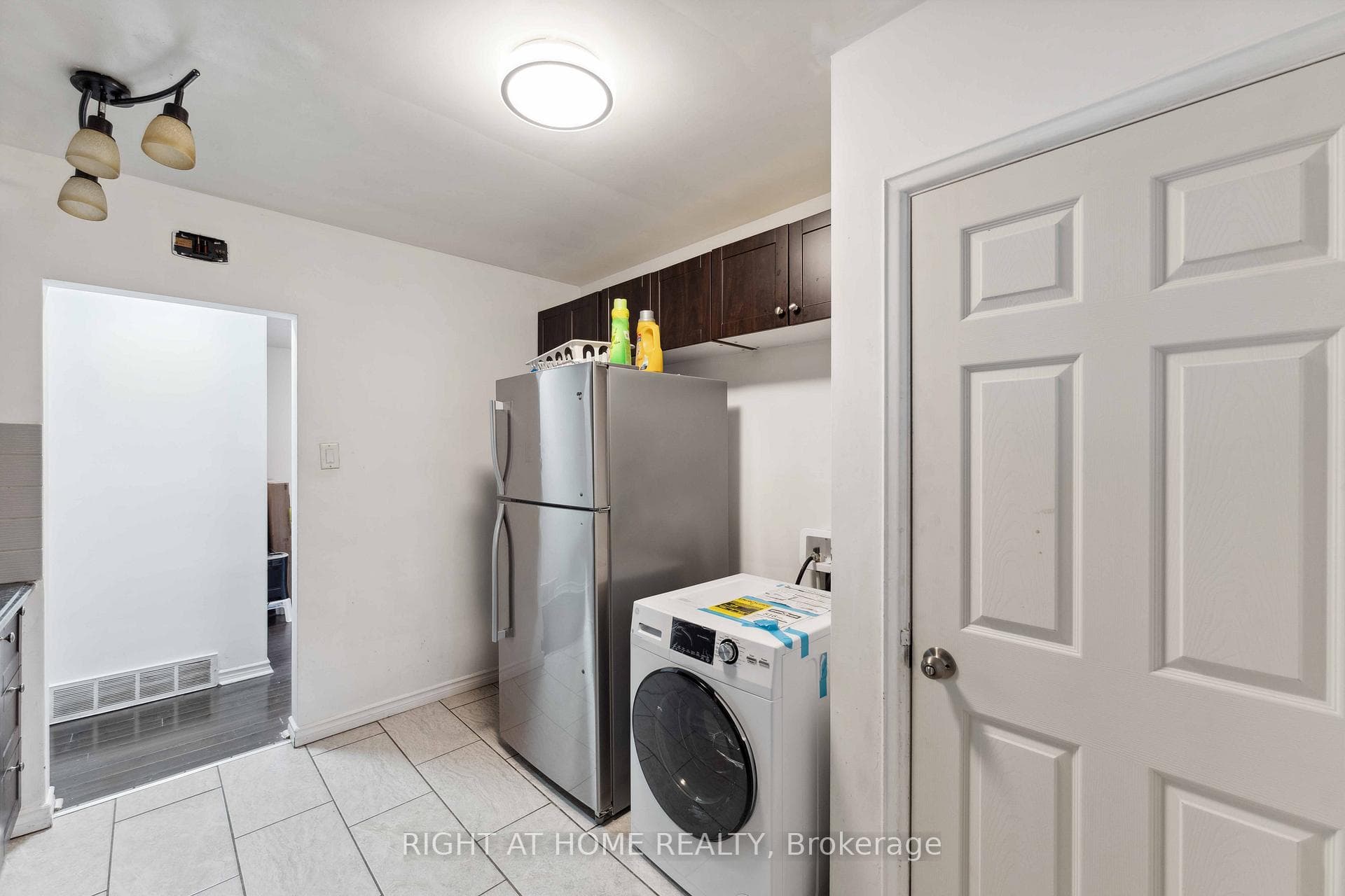 1274 Cobden Road photo 30