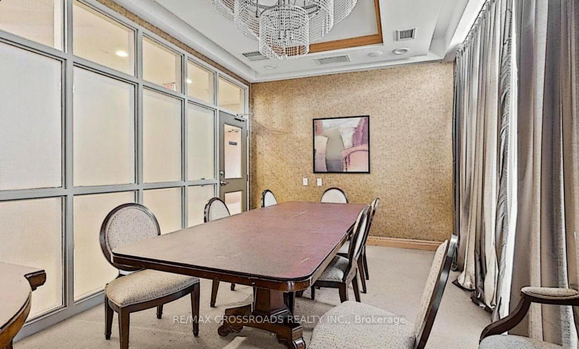 155 Beecroft Road Unit 906 photo 11