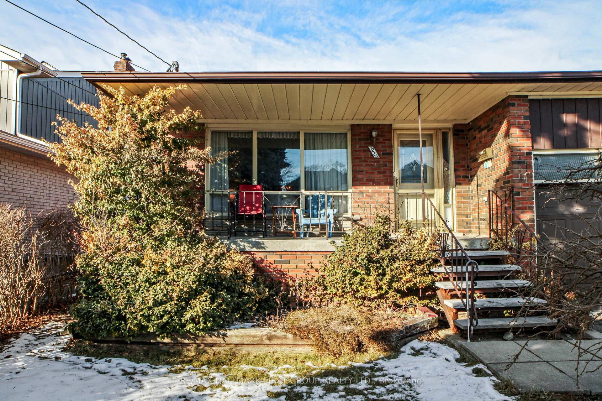 1286 Old Orchard Avenue photo 3