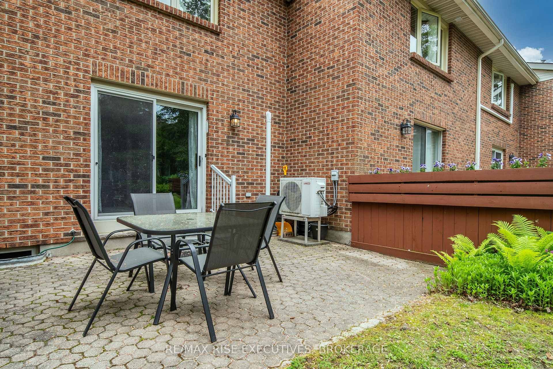 115 WRIGHT Crescent Unit 69 photo 39