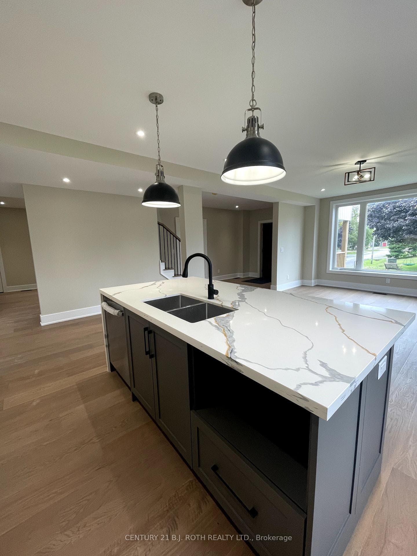 9 Bertram Drive photo 7