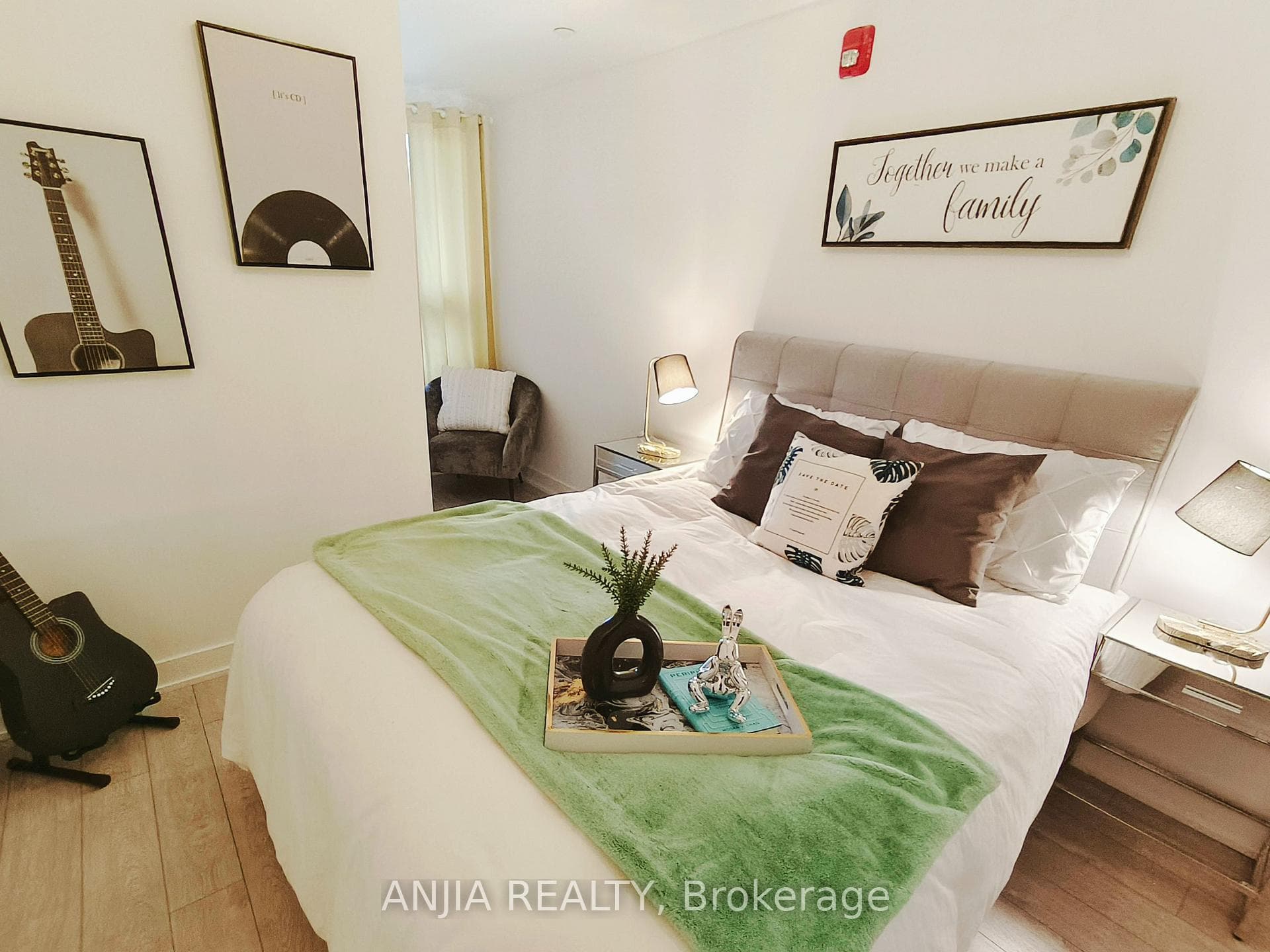 2100 BRIDLETOWNE Circle Unit 110 photo 10