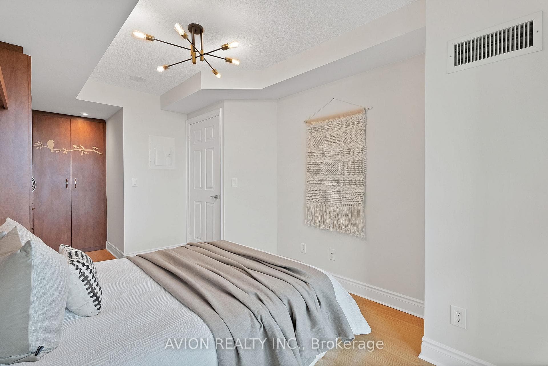 15 Greenview Avenue Unit 908 photo 29