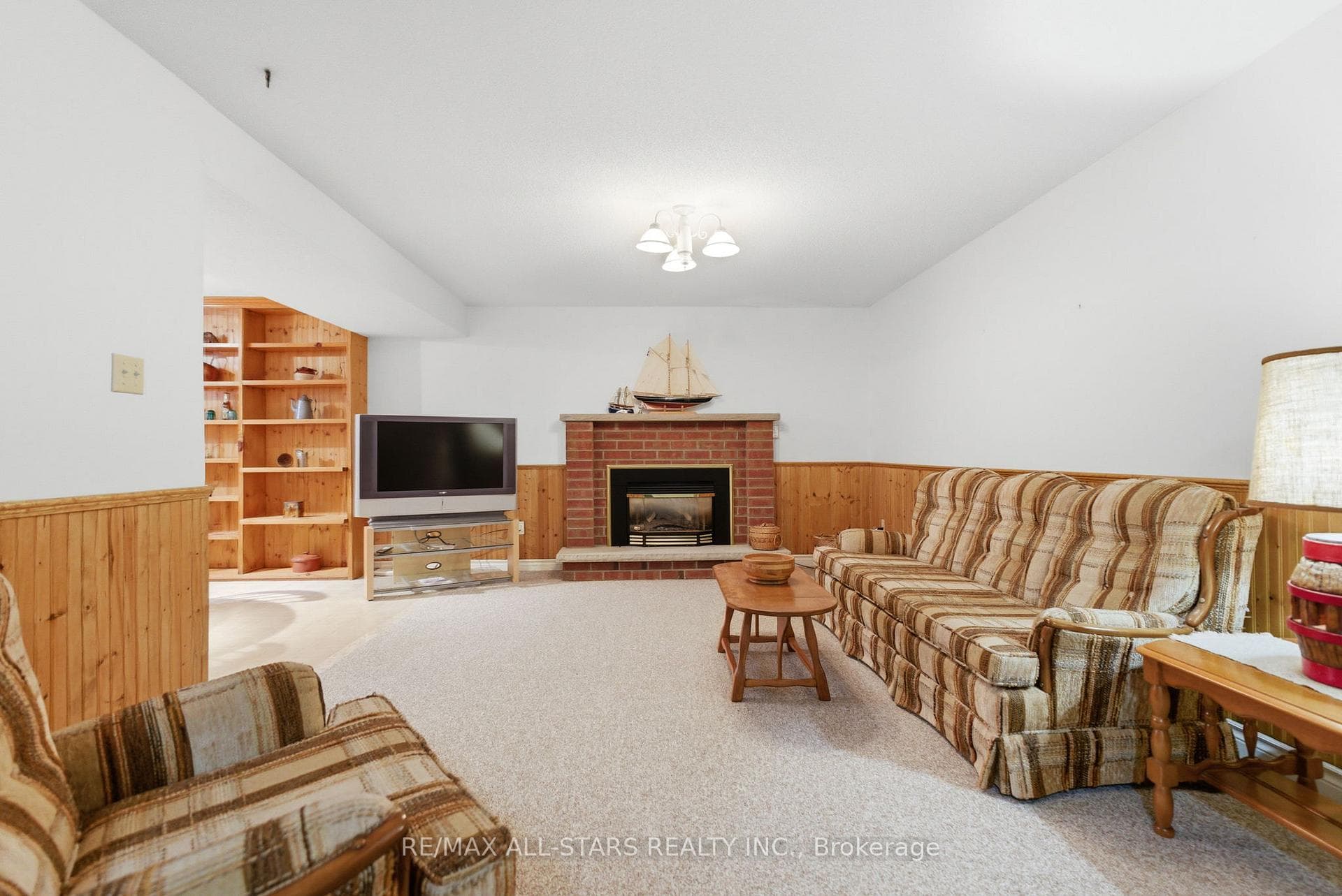 43 Enzo Crescent photo 28