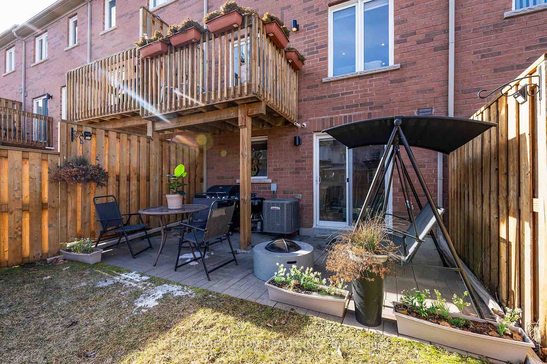51 Edwin Pearson Street photo 39