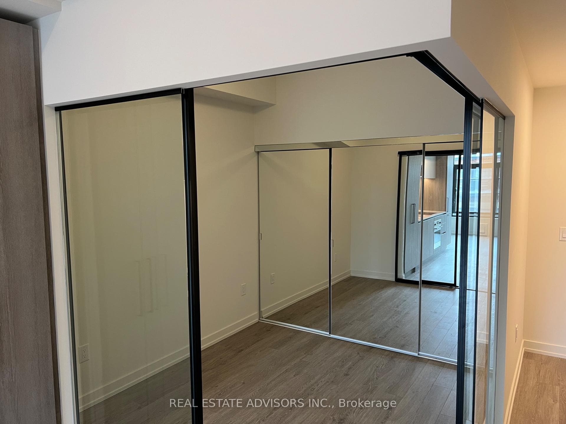 181 Sterling Road Unit 310 photo 17