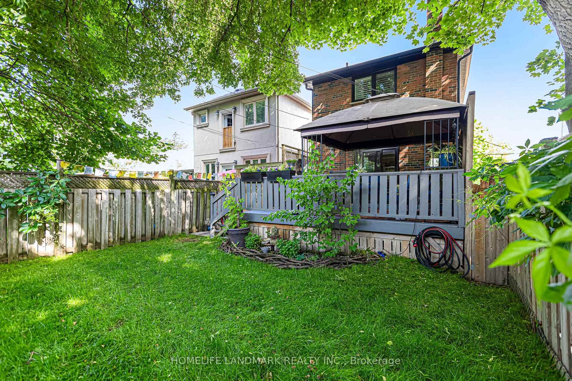 15 Denton Avenue photo 38
