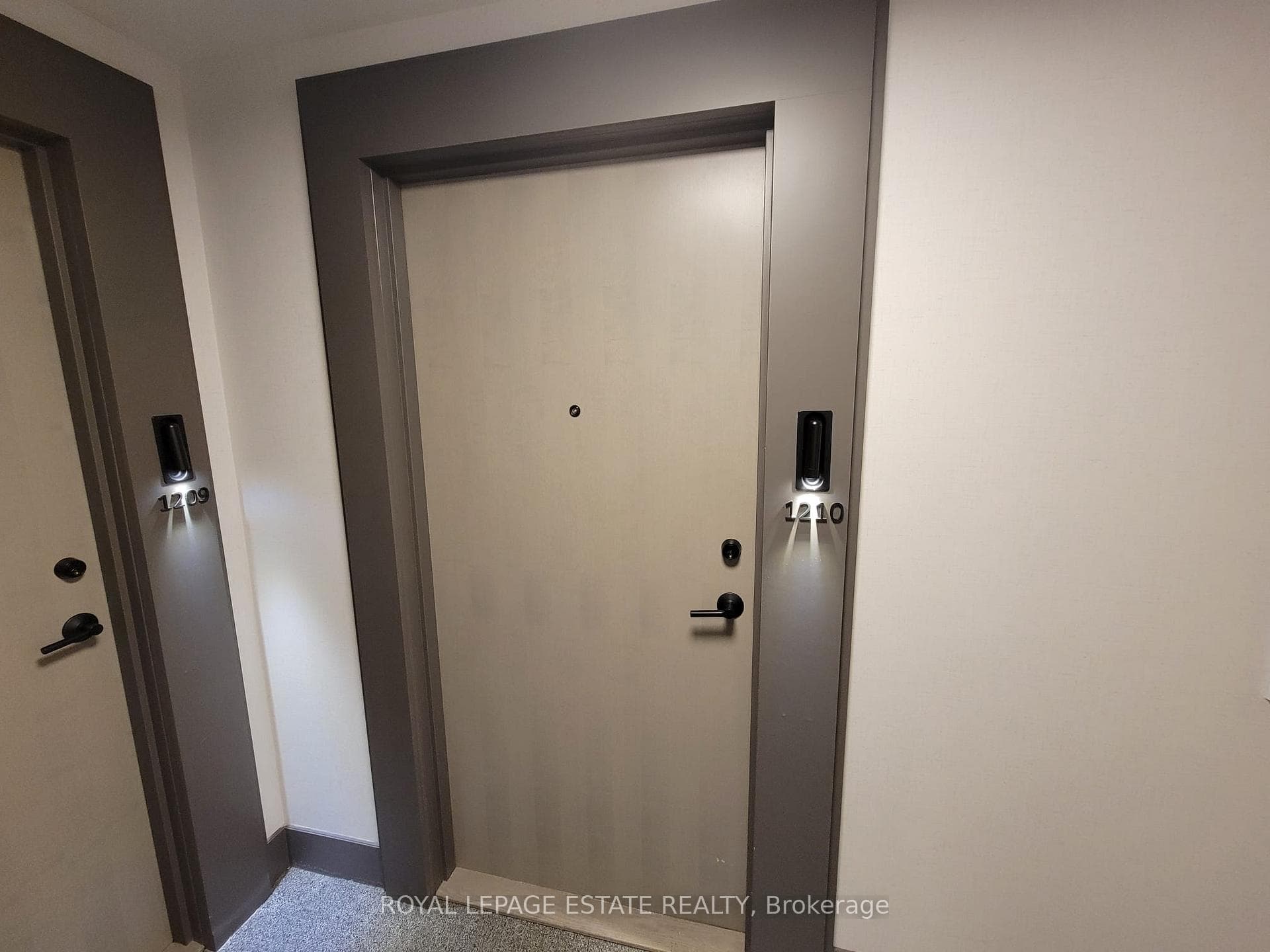 130 River Street Unit E1210 photo 22