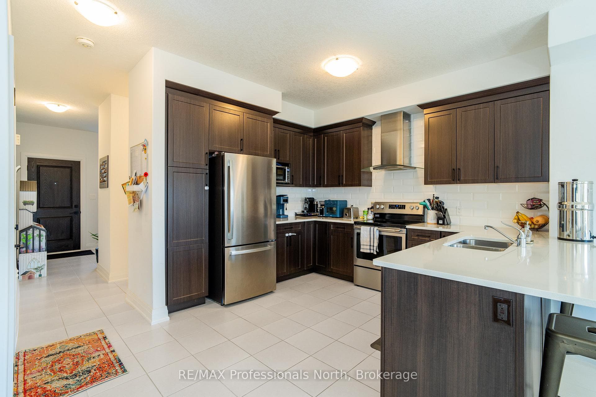 35 Woodstream Drive photo 4