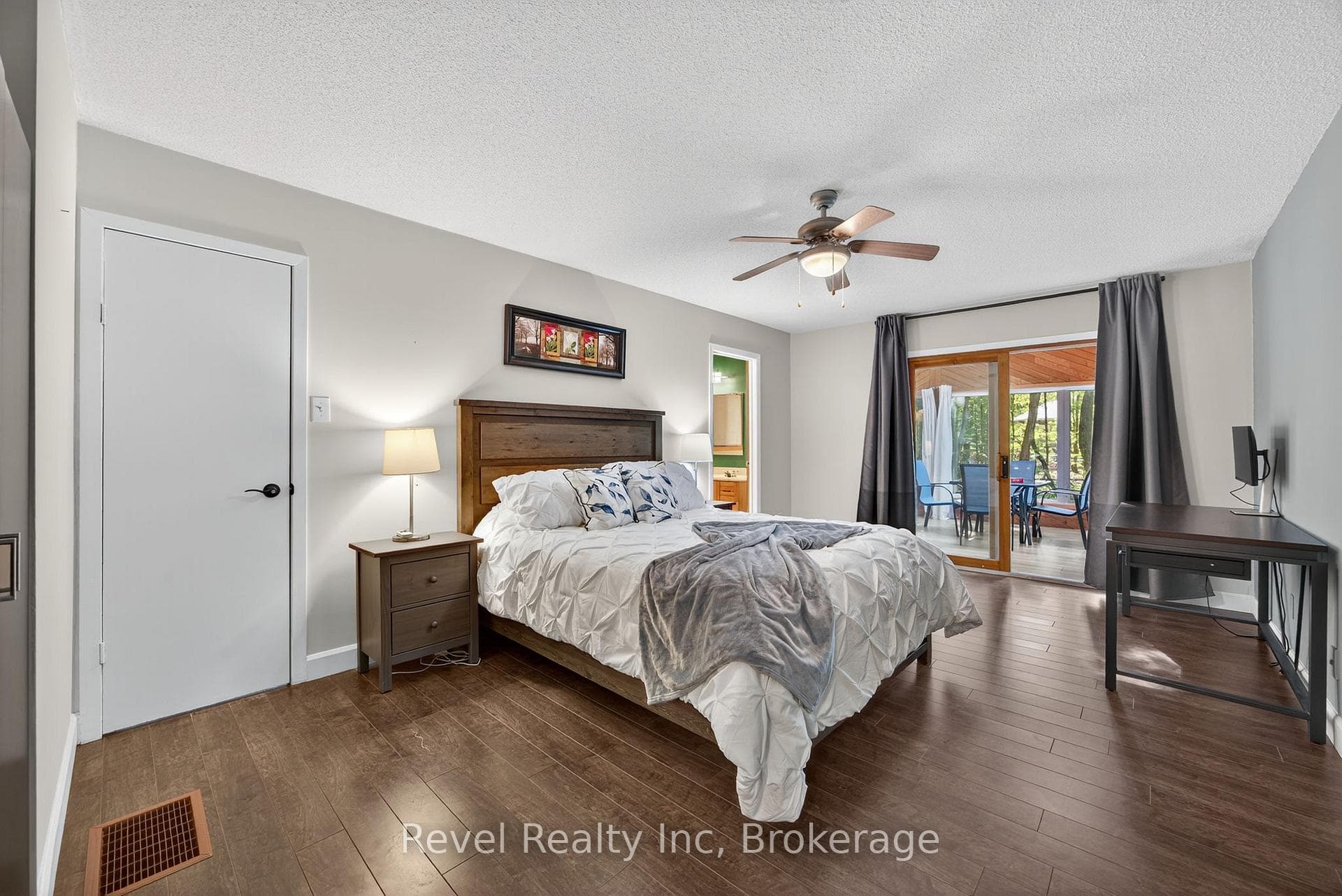 78 FOREST Circle photo 21