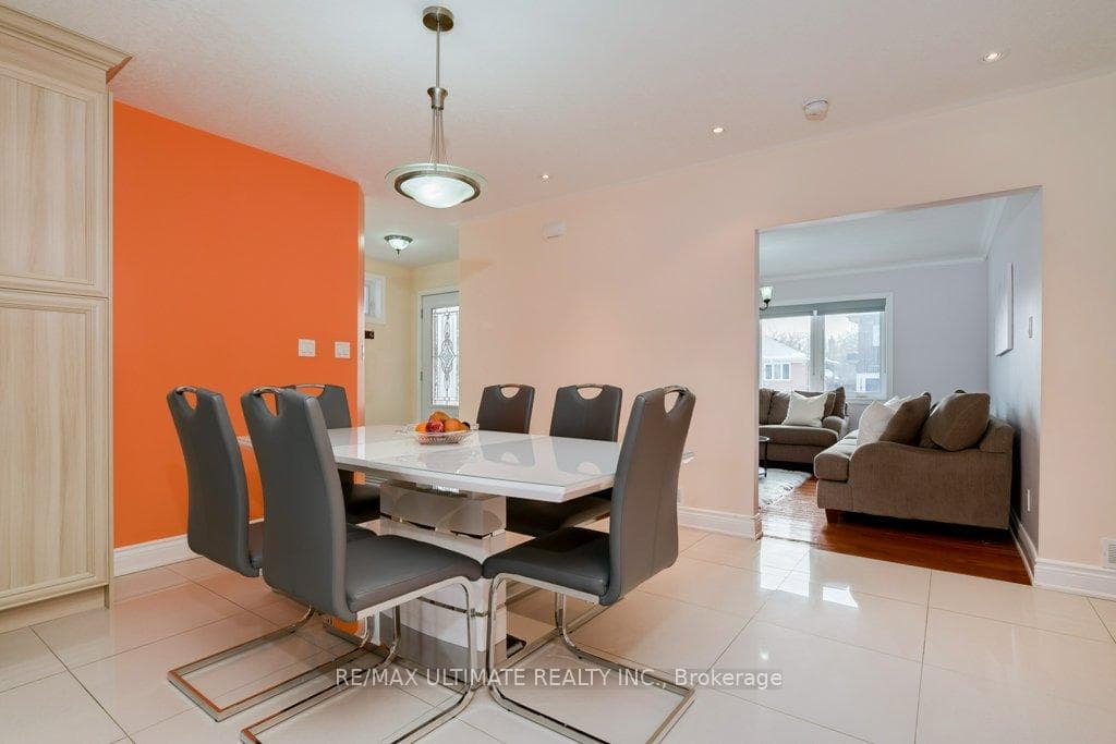 20 Grovedale Avenue photo 6