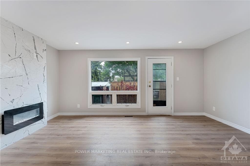 58A FOXFIELD Drive photo 11