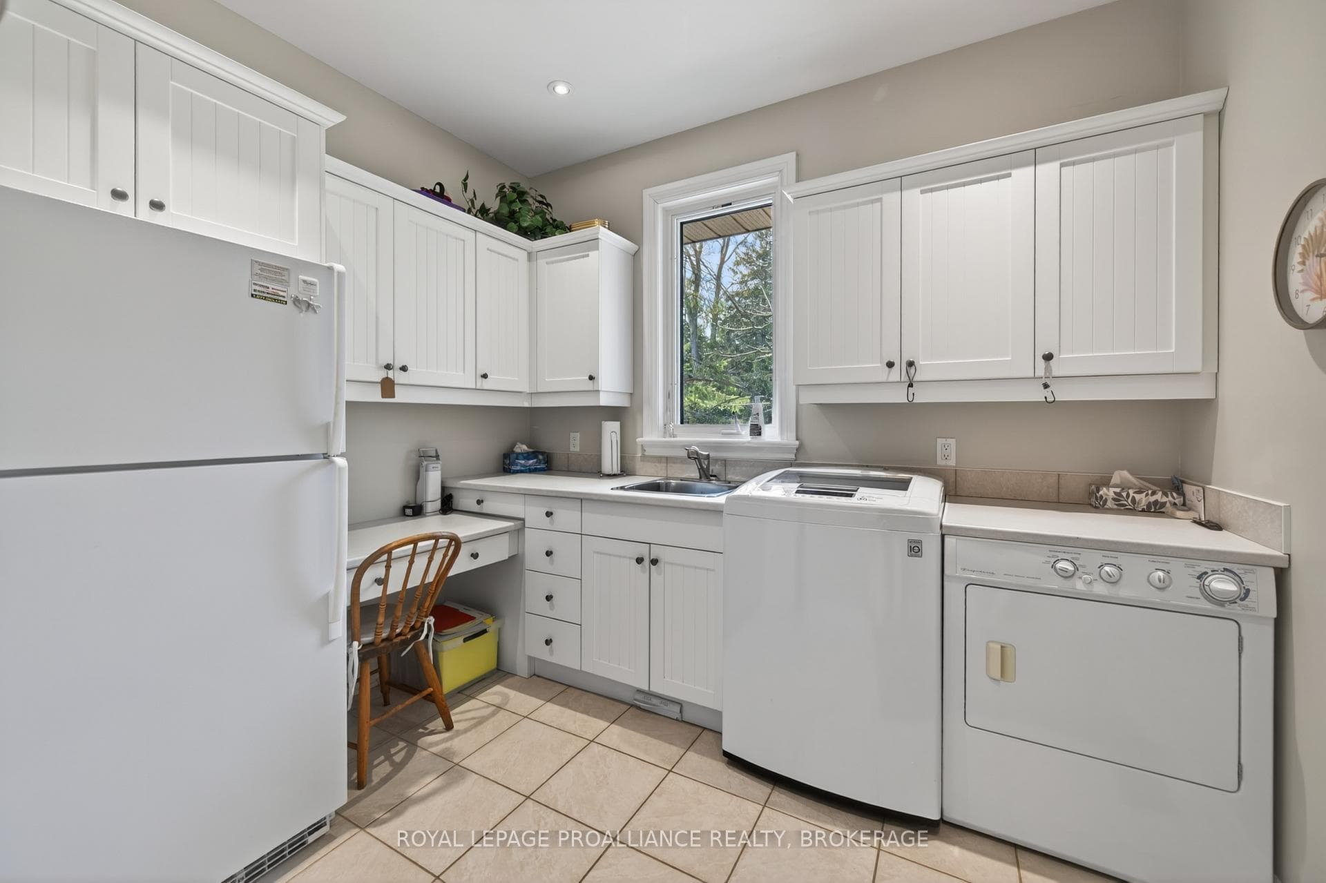 178 Nicholson Point Road photo 22