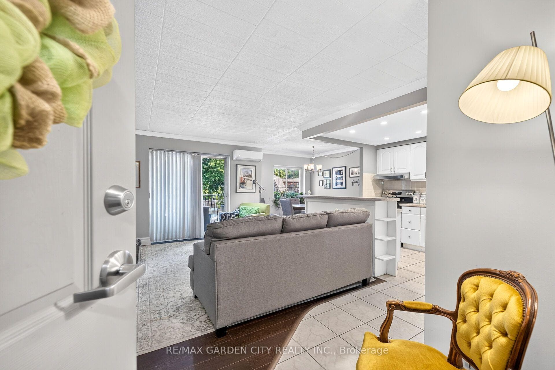 20 JOHN Street Unit 205 photo 5