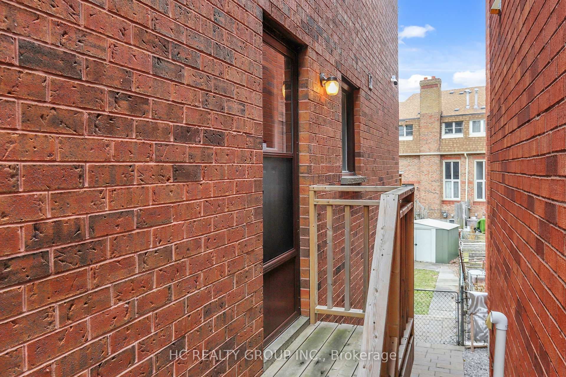 45 Cardwell Avenue photo 48
