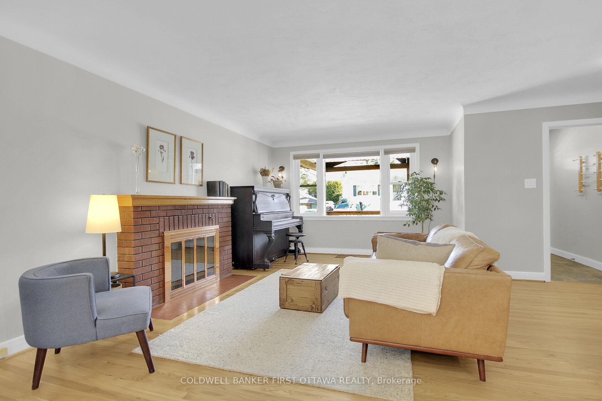 1343 Dorchester Avenue photo 9
