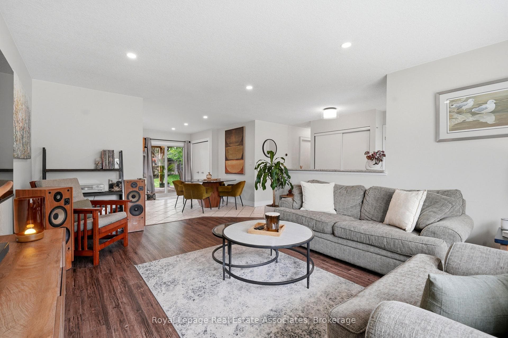 216 Fennel Street photo 11