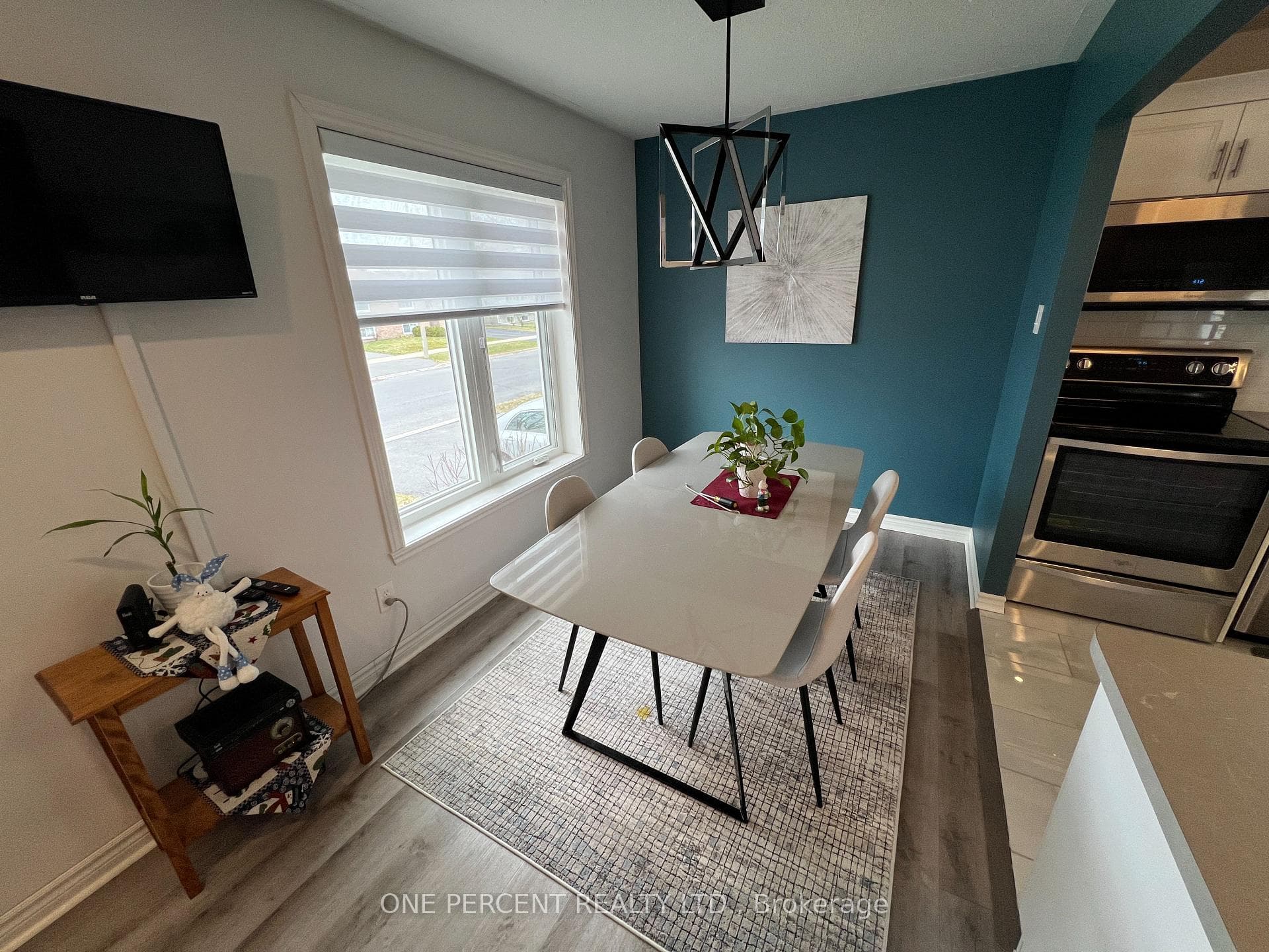 1724 Cumberland Street photo 11