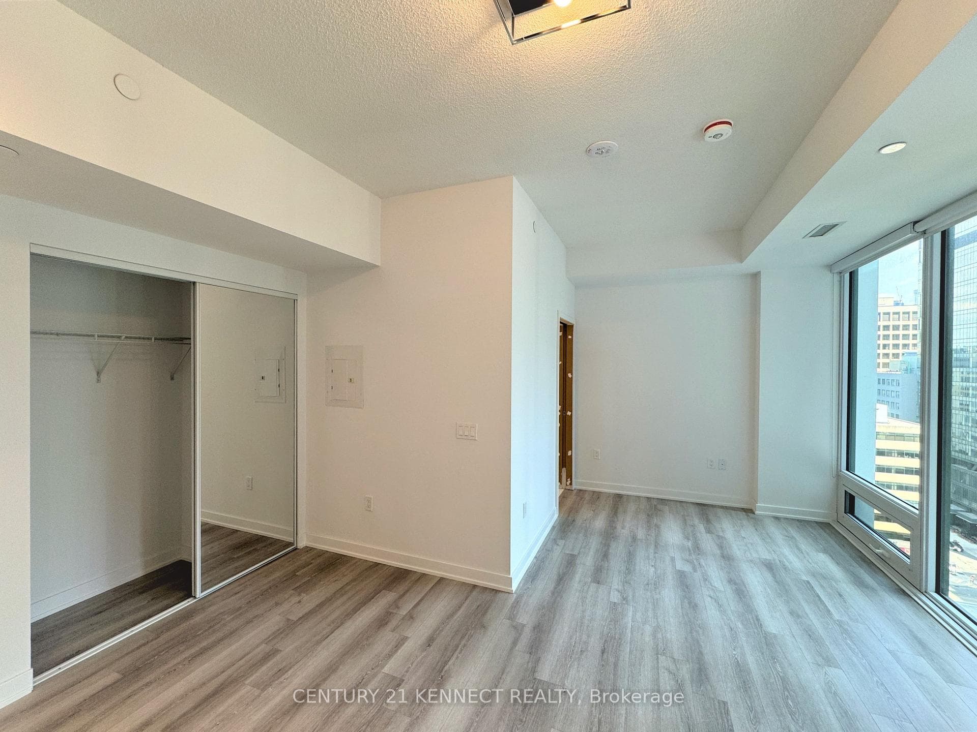 121 St. Patrick Street Unit 1315 photo 9