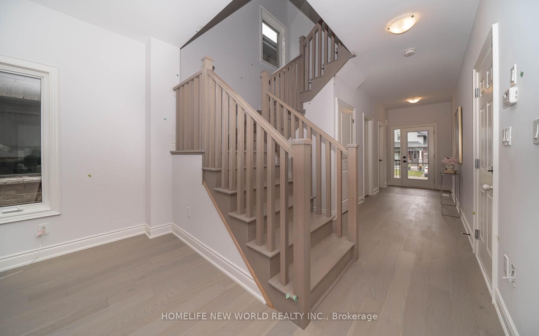10 Ballinger Way photo 6