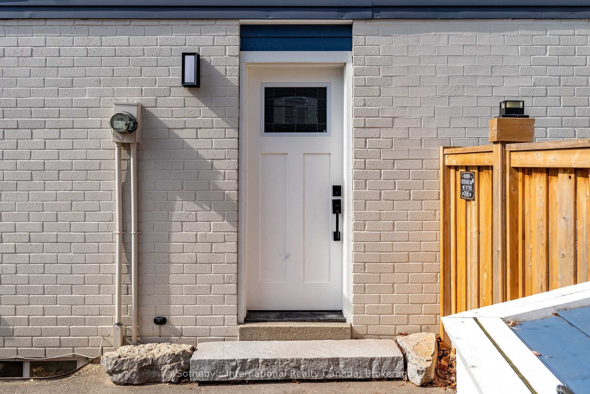 26 Glen Eden Court photo 2