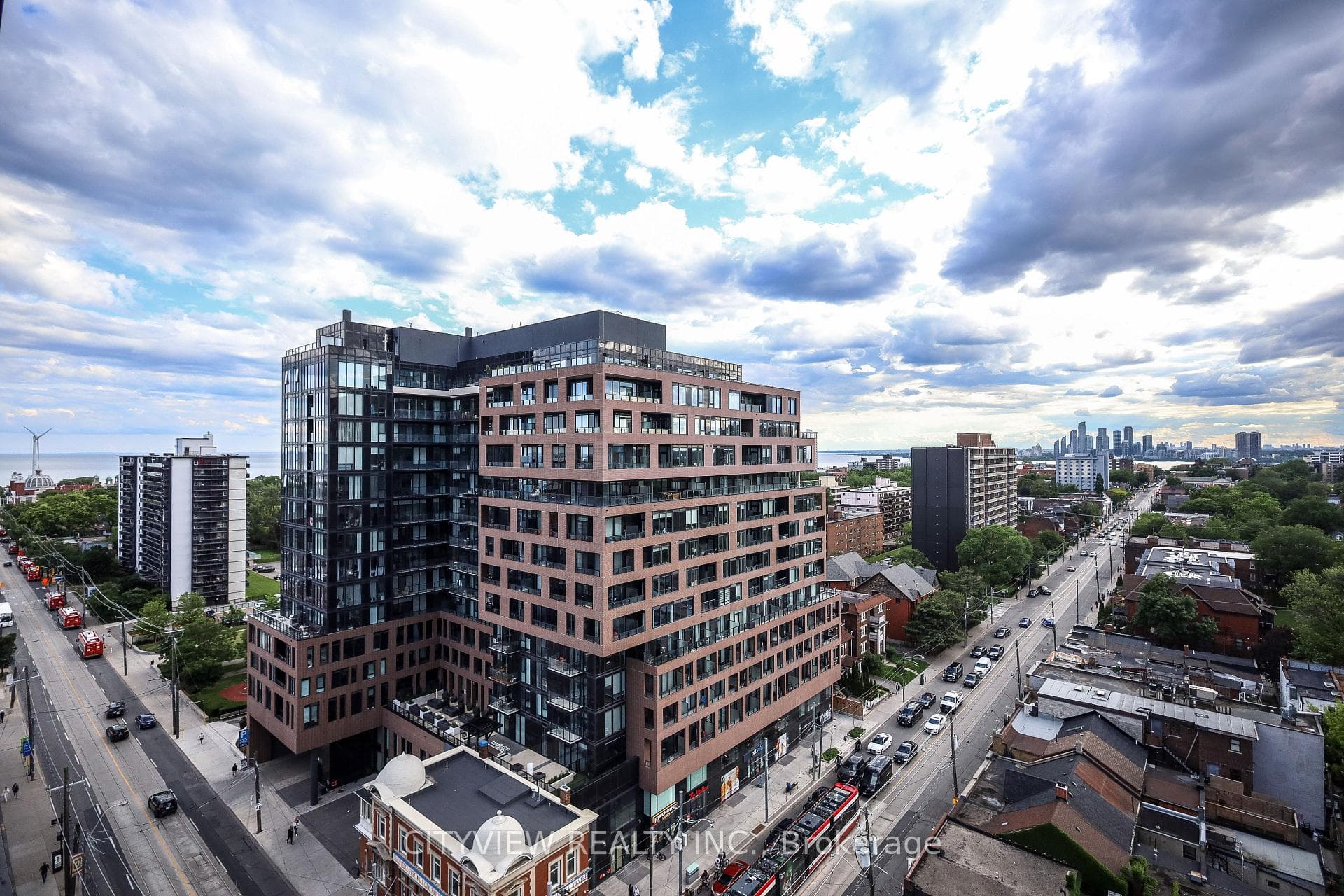 285 Dufferin Street Unit 1121 photo 21