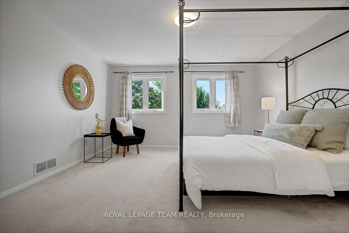 91 Dossetter Way photo 26