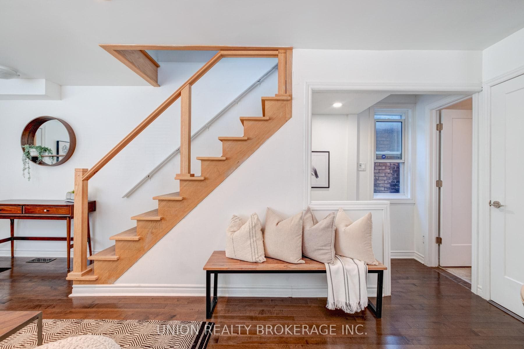 301 Victoria Park Avenue photo 15