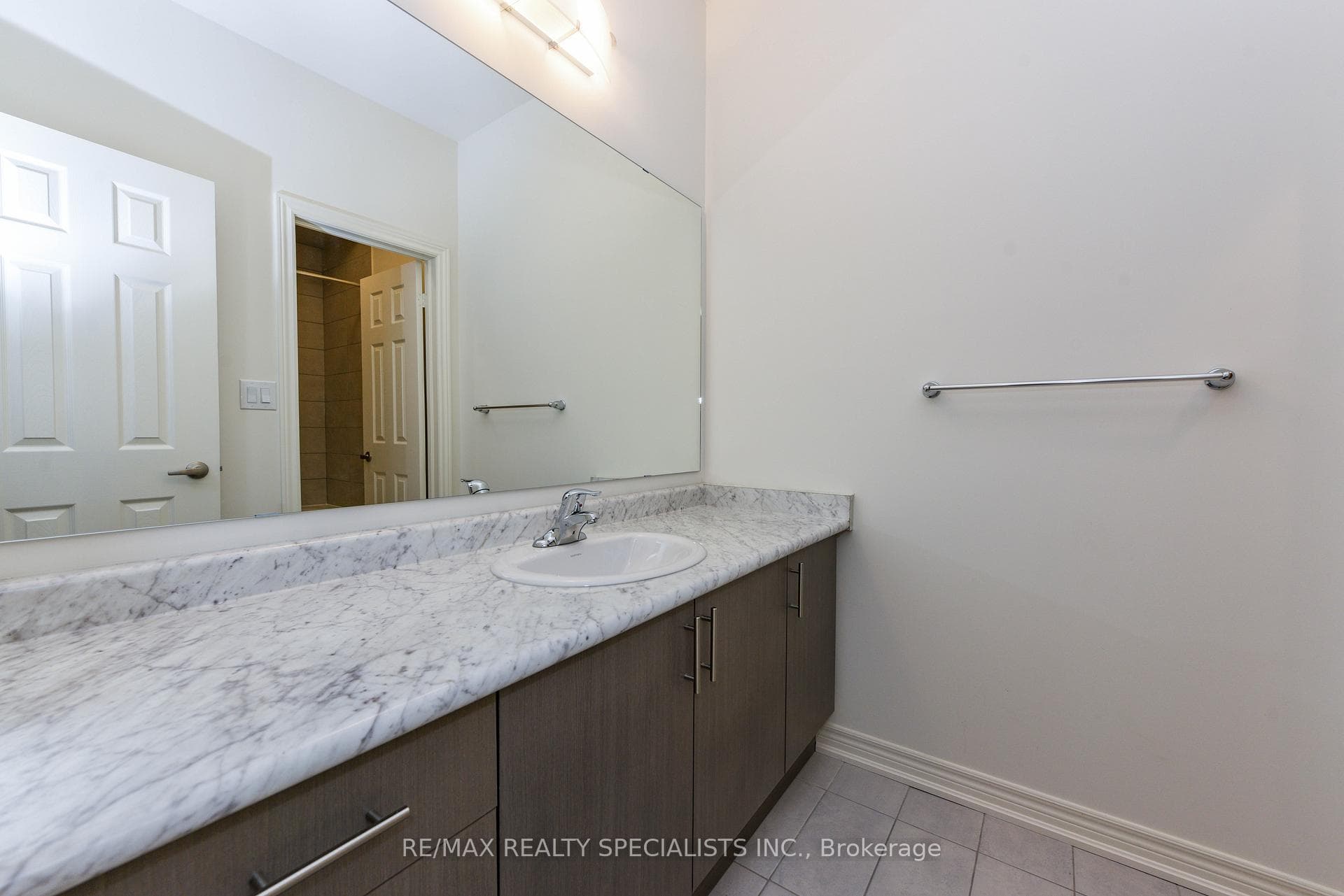 3181 Crystal Drive photo 25
