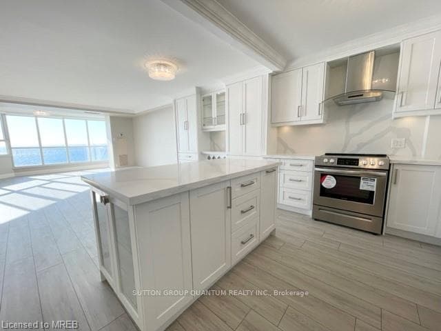5280 Lakeshore Road Unit 508 photo 9