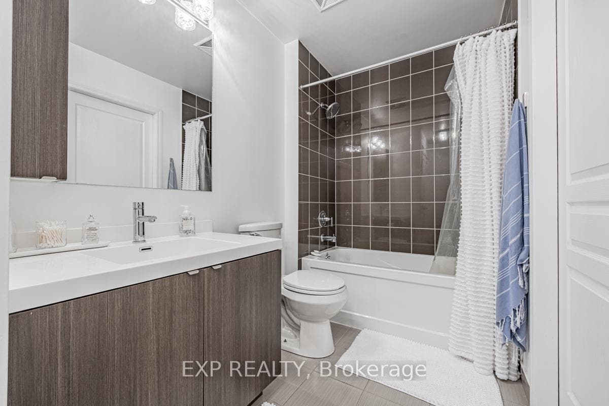 352 Front Street Unit 202 photo 20