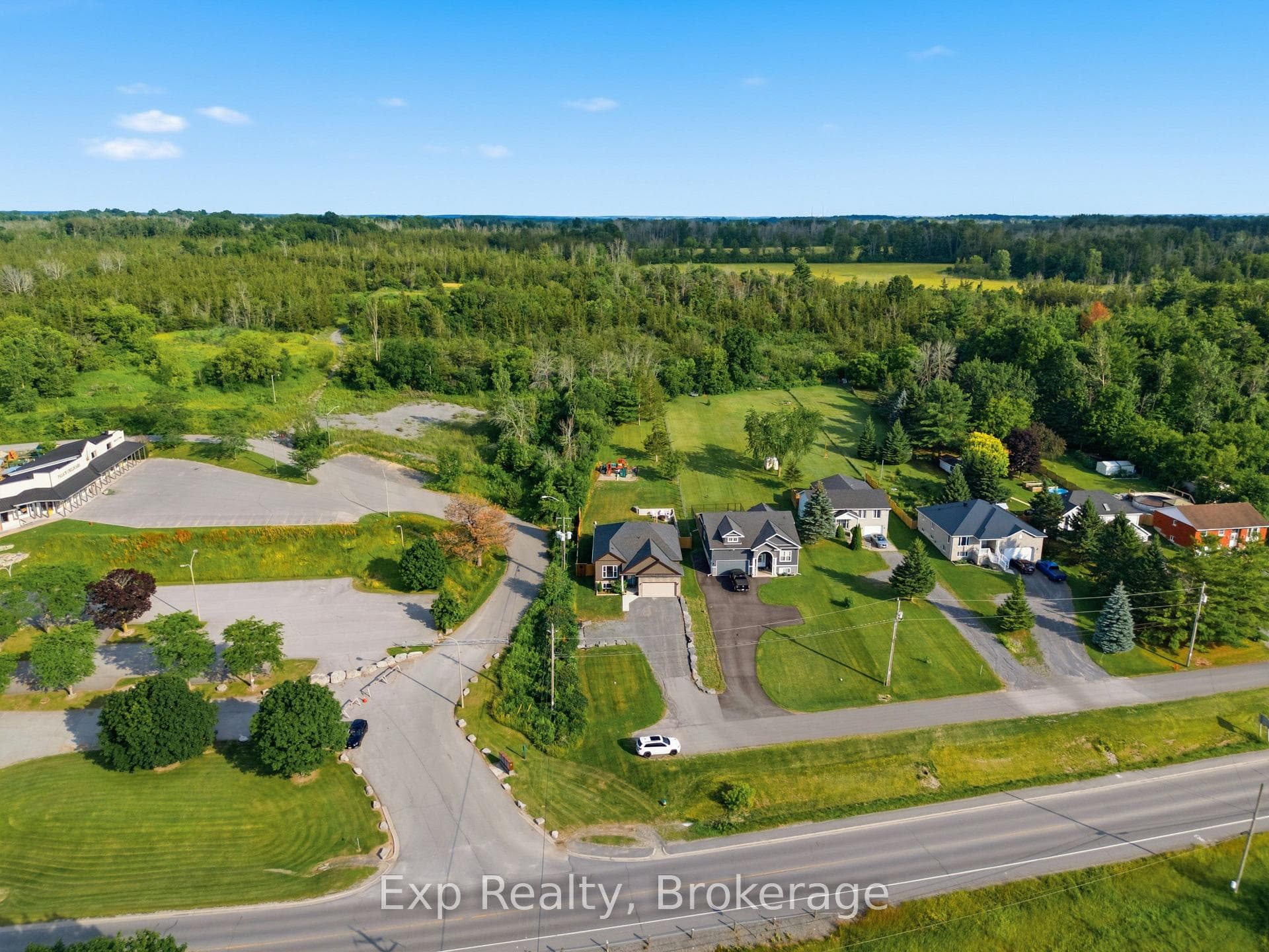818 Palace Road photo 49