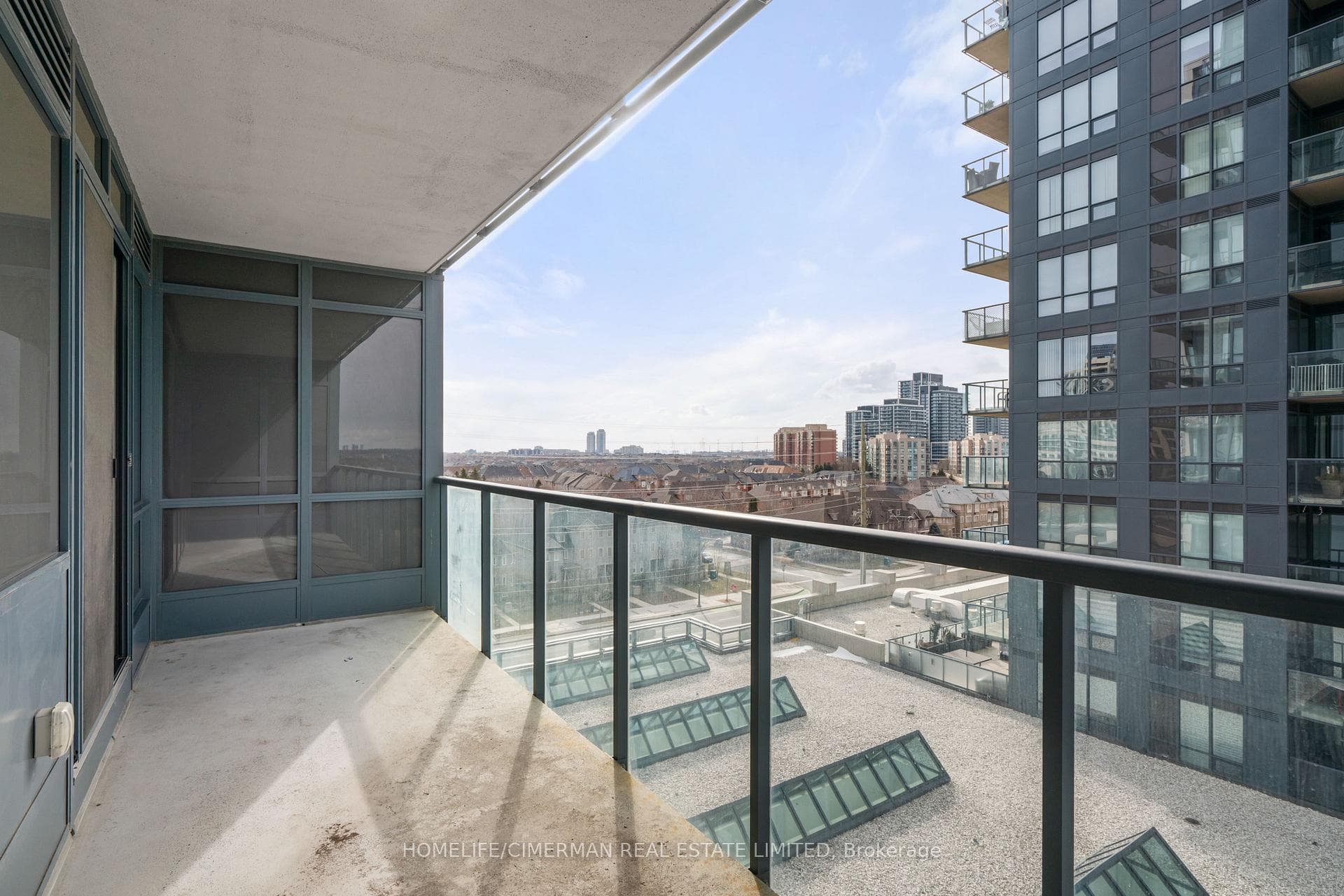 9090 Yonge Street Unit 709 photo 27