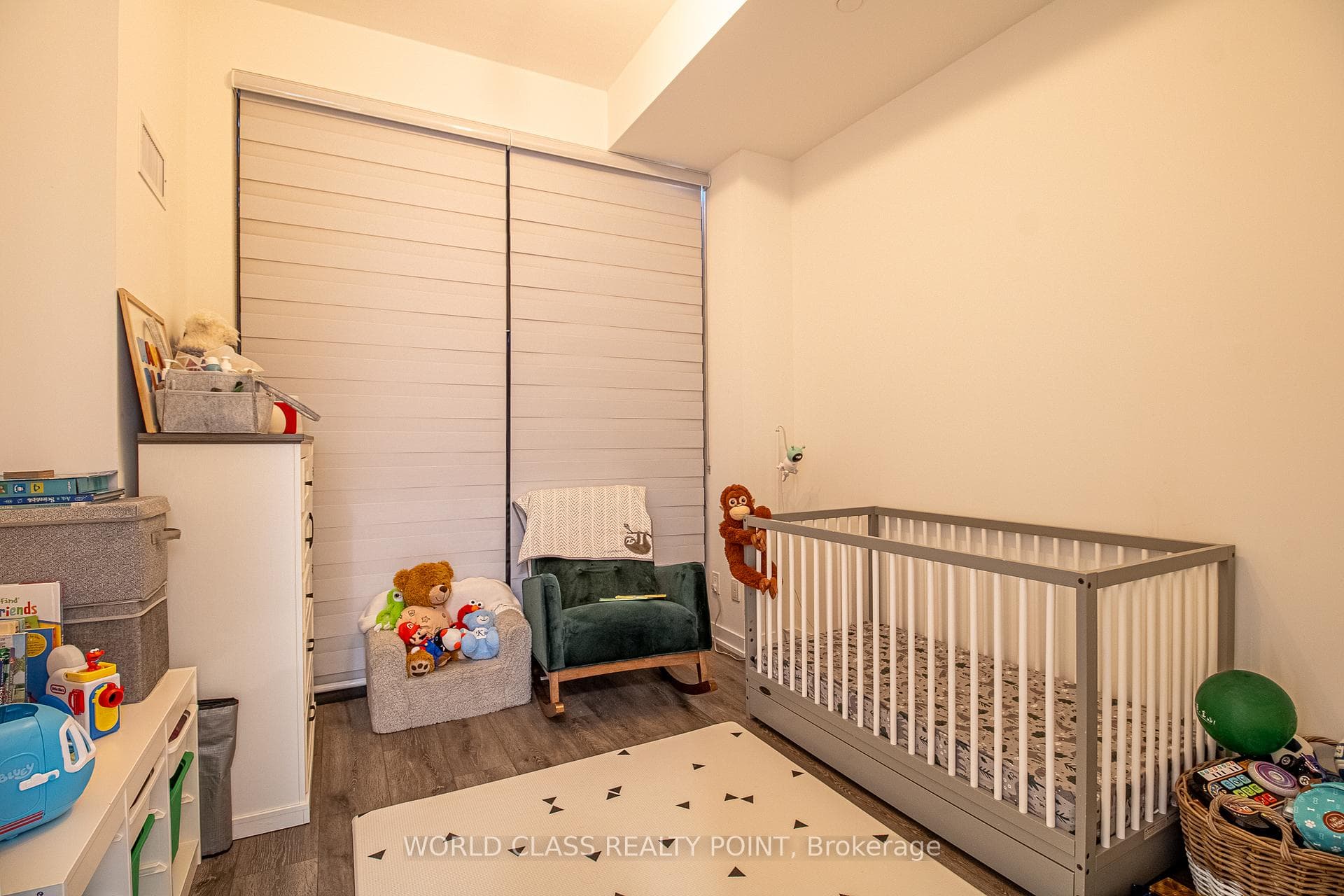 1787 St. Clair Avenue Unit 906 photo 14
