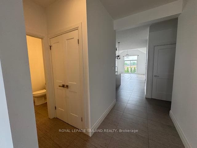 70 Compass Trail photo 5