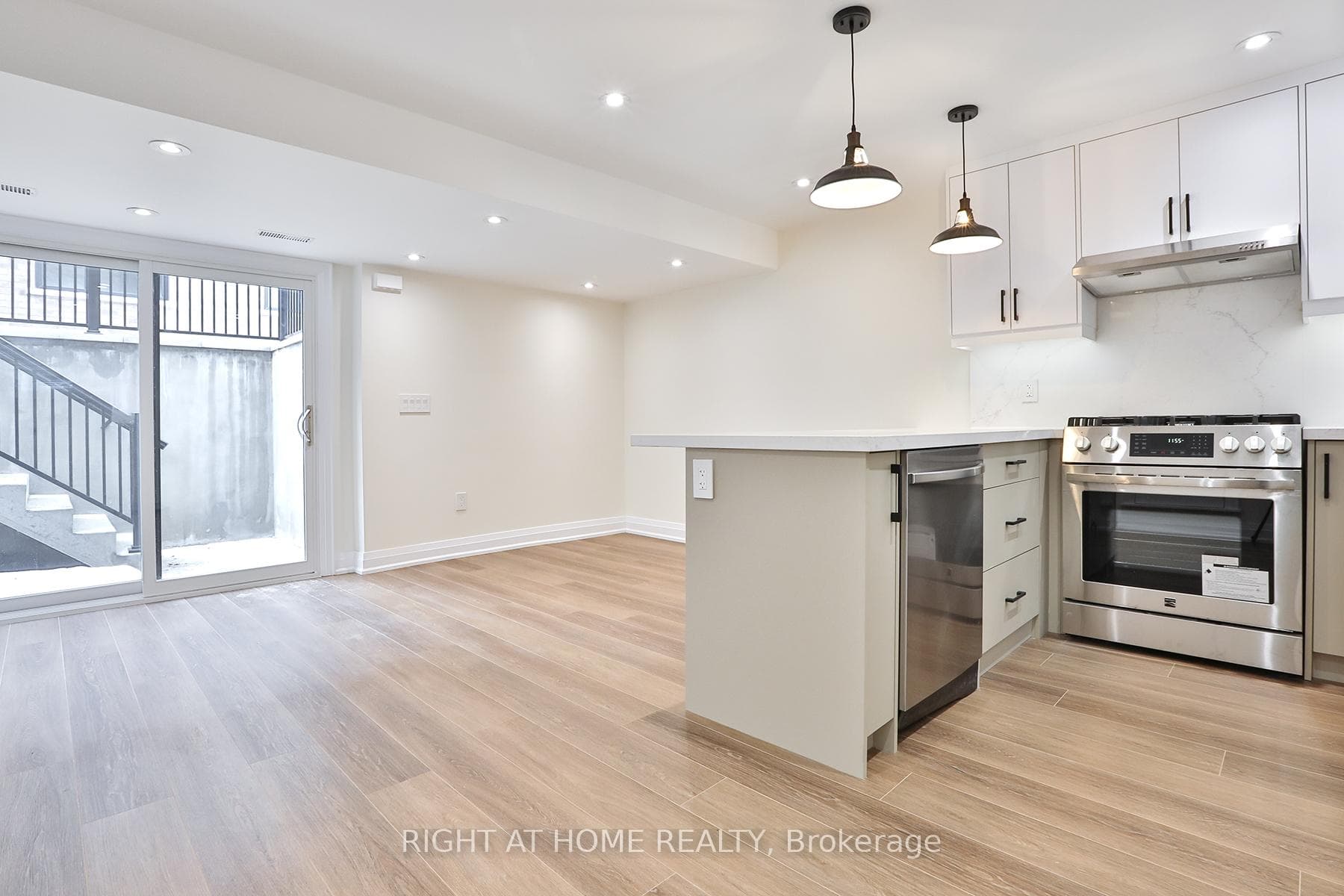 39 Fifteenth Street Unit 4 (Garden Suite) photo 5