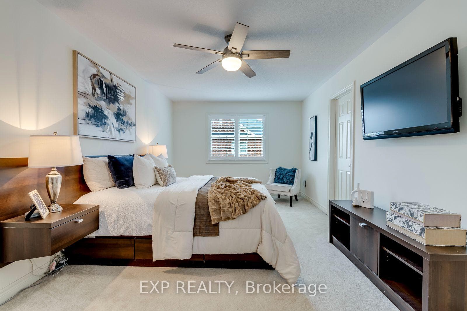 598 Bessborough Drive photo 25