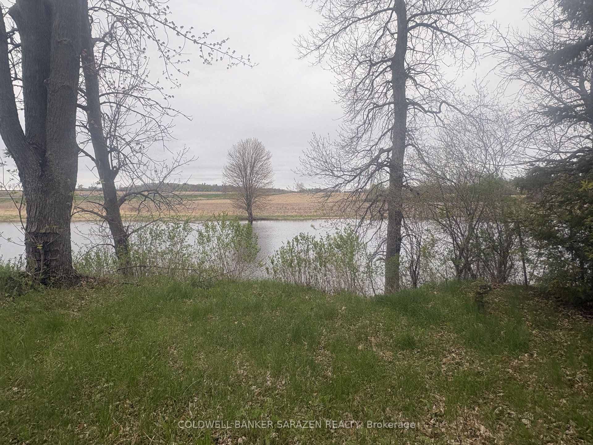 143 Gypsy Lane photo 8