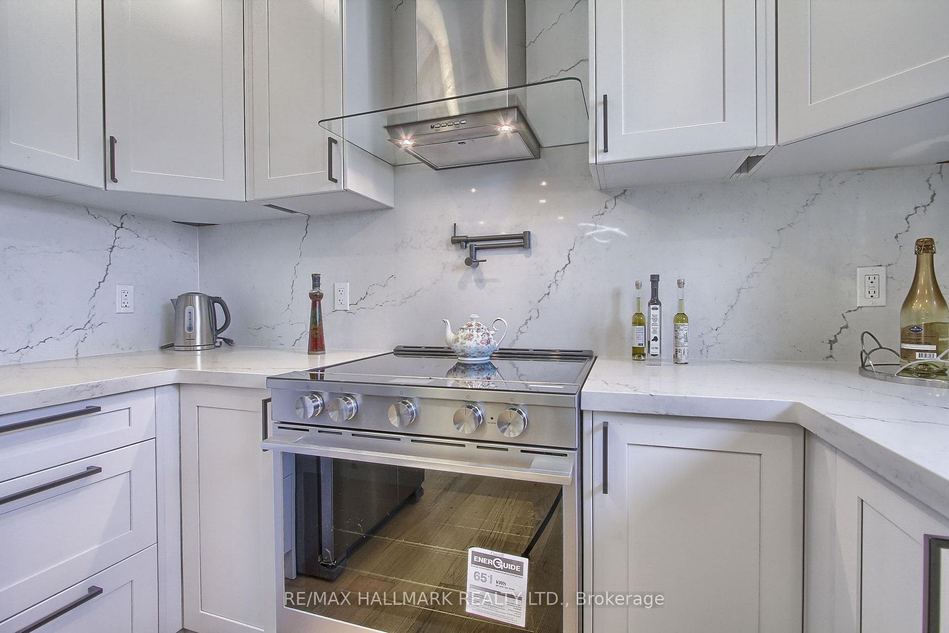 4 Corbett Crescent photo 15