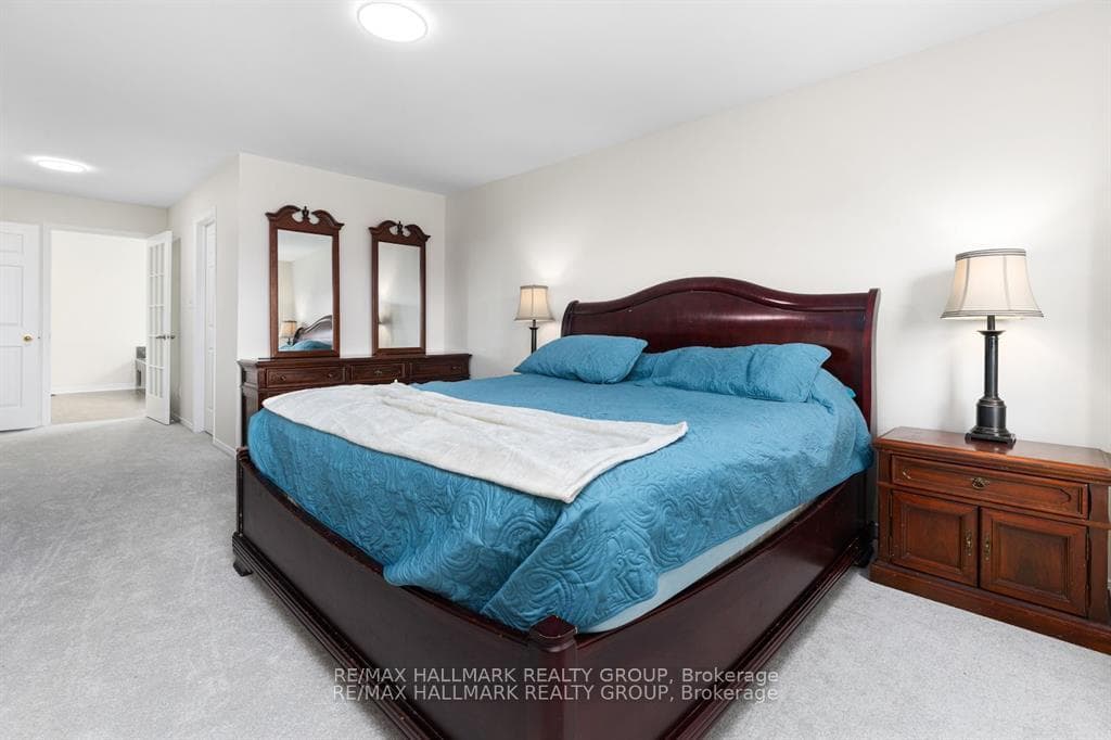1404 Montresor Way photo 24