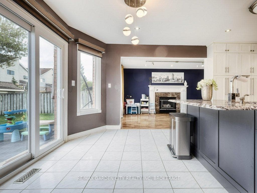 20 CONSIGLIA Drive photo 13