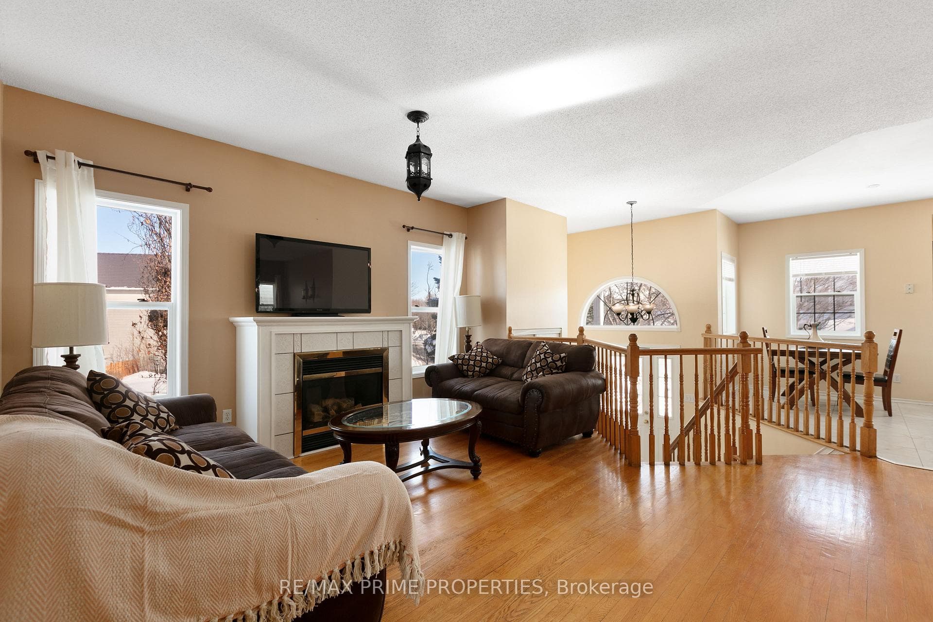 1567 Rumford Drive photo 6