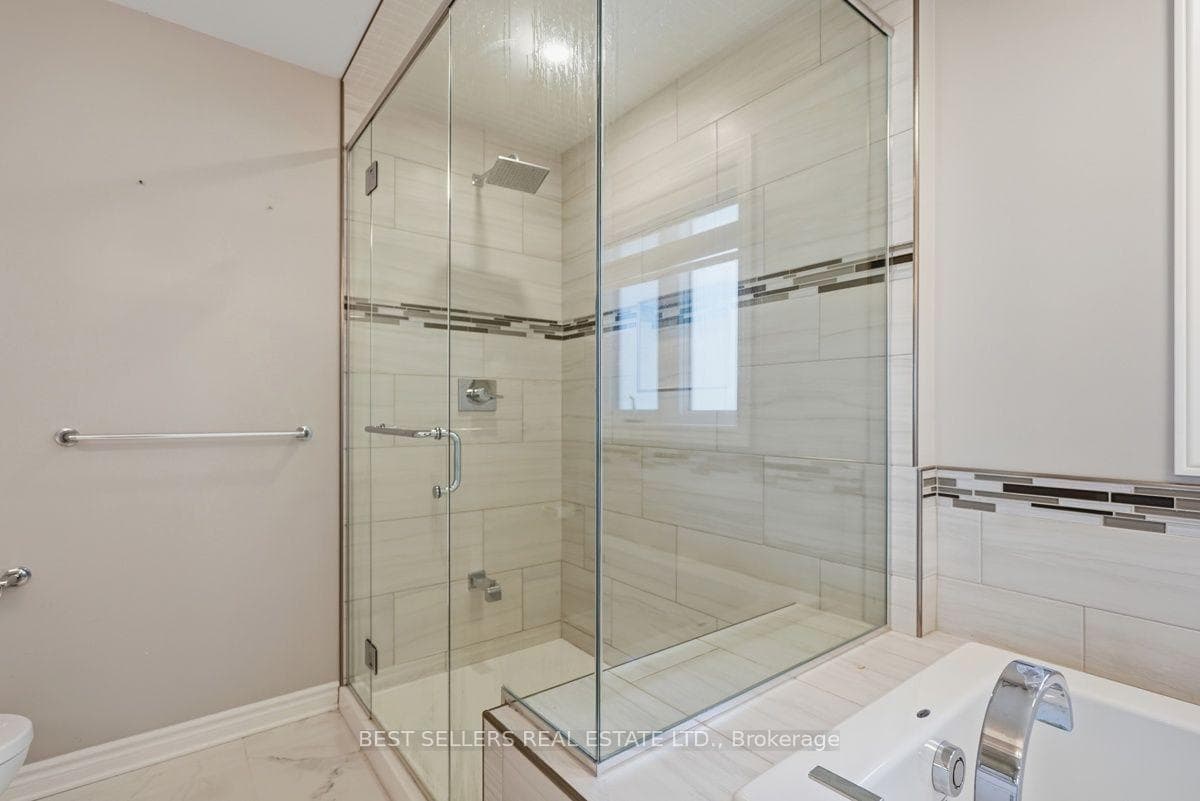 22 Weir Crescent photo 30