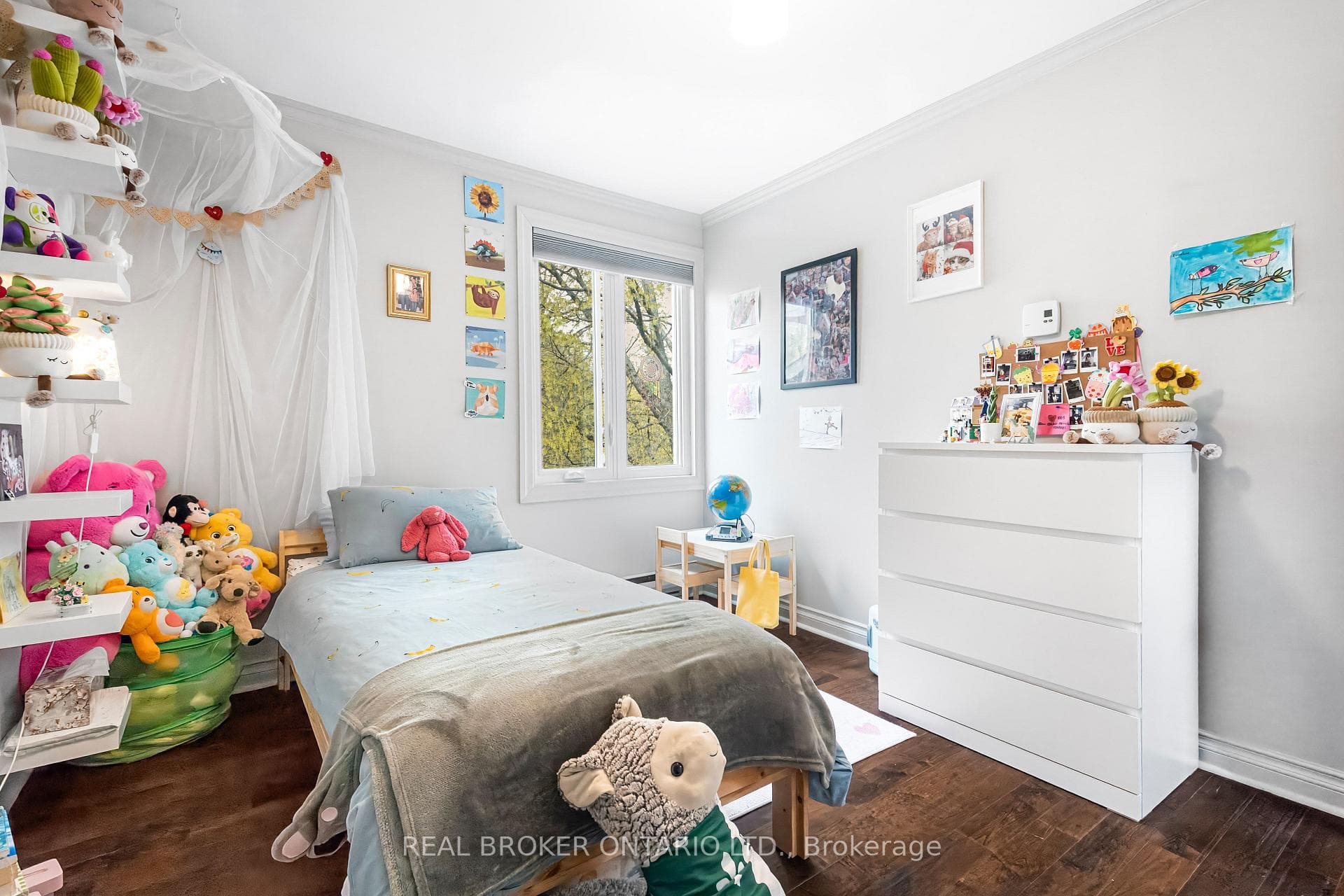 967 Upper Dwyer Hill Road photo 37