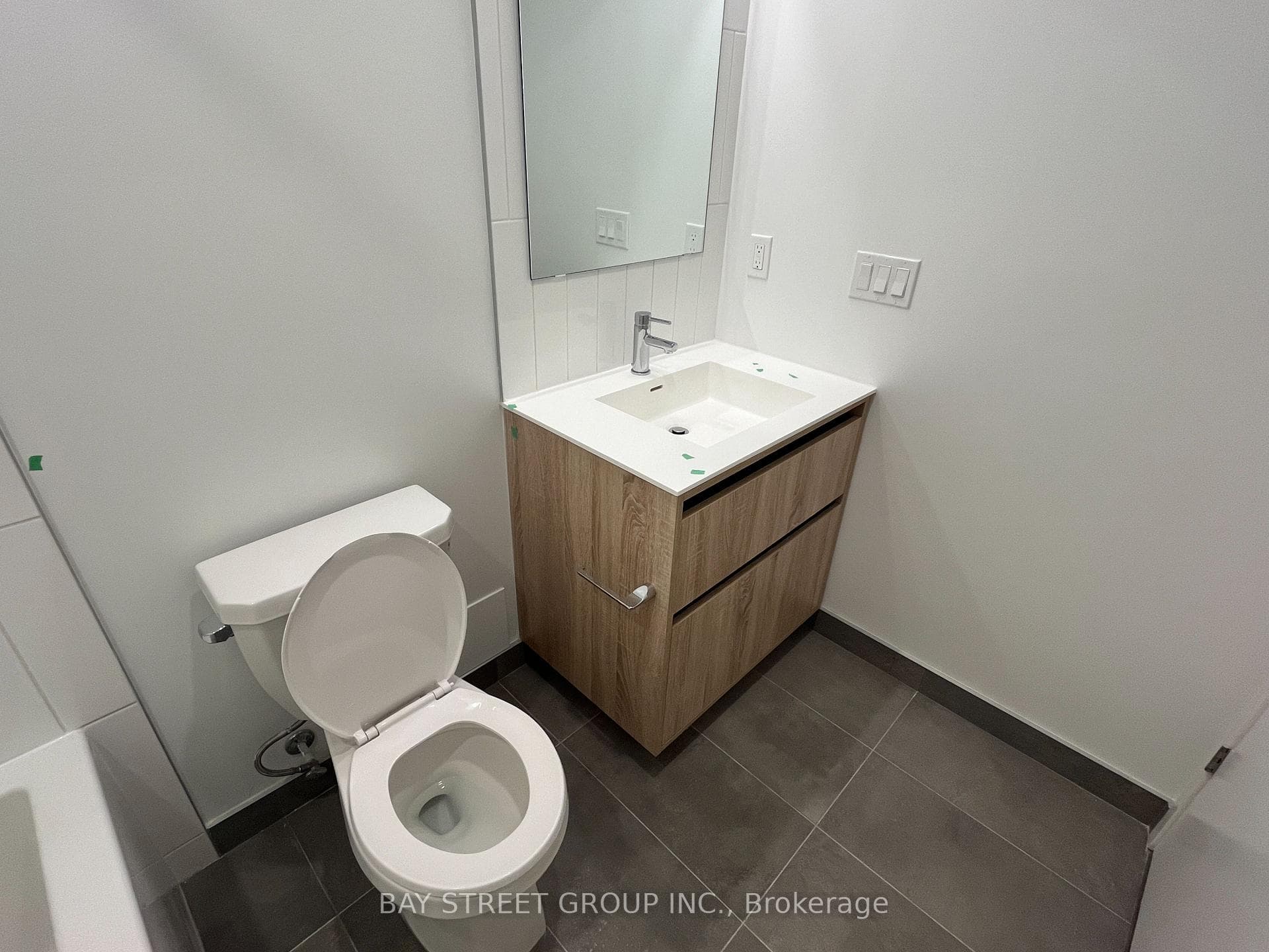 8 Beverley Glen Boulevard Unit 508 photo 7