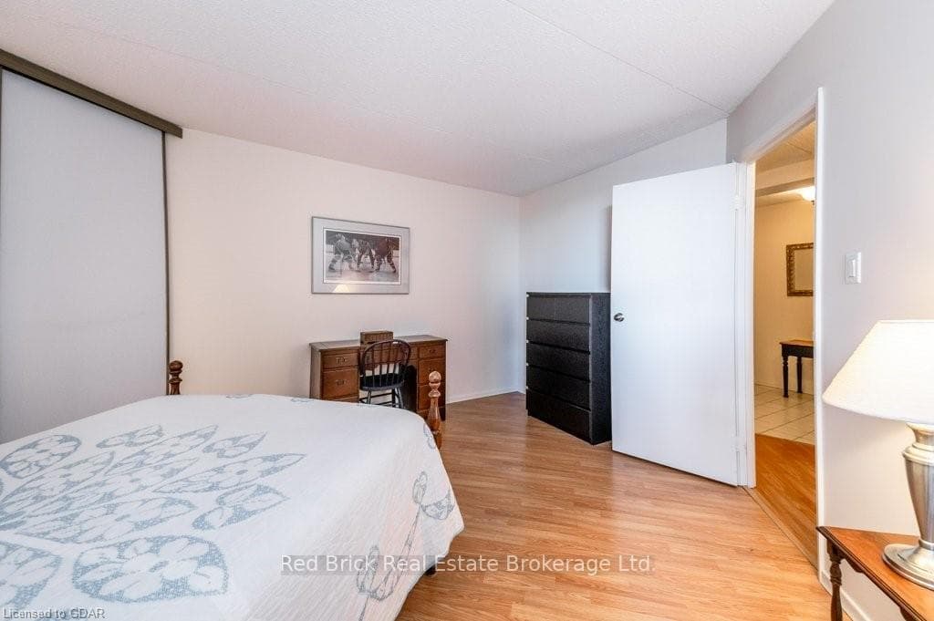 22 MARILYN Drive Unit 404 photo 27