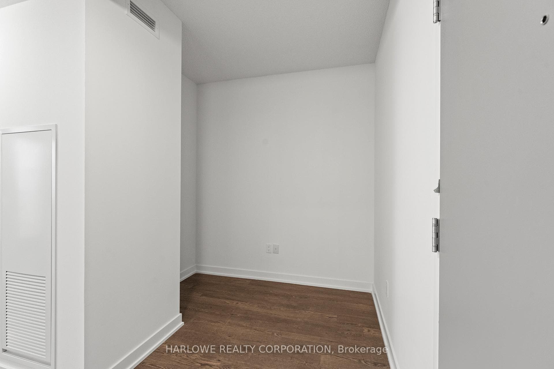 50 O'Neill Road Unit 1703 photo 6