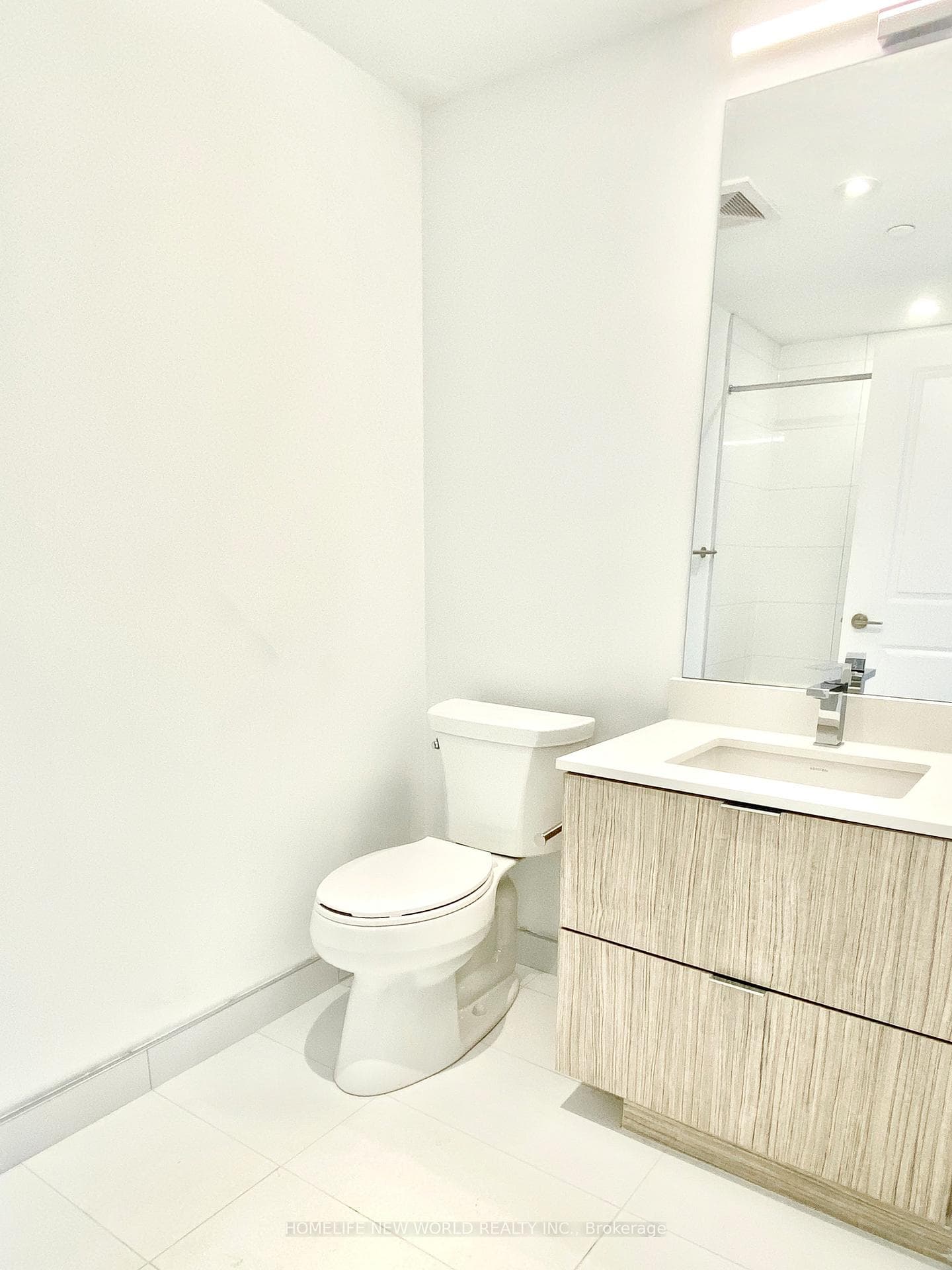 395 Bloor Street Unit 3102 photo 3
